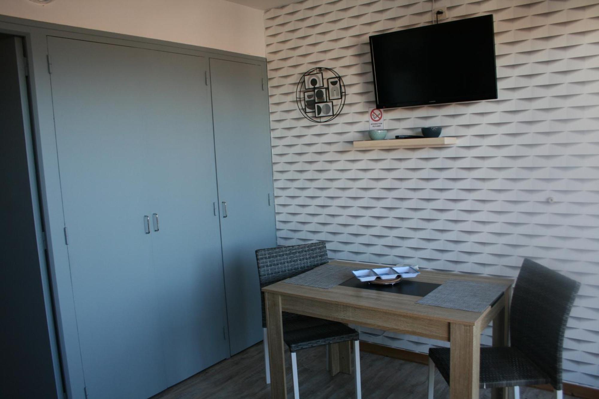 Charmant Studio 20 M De La Plage Canet-en-Roussillon Esterno foto