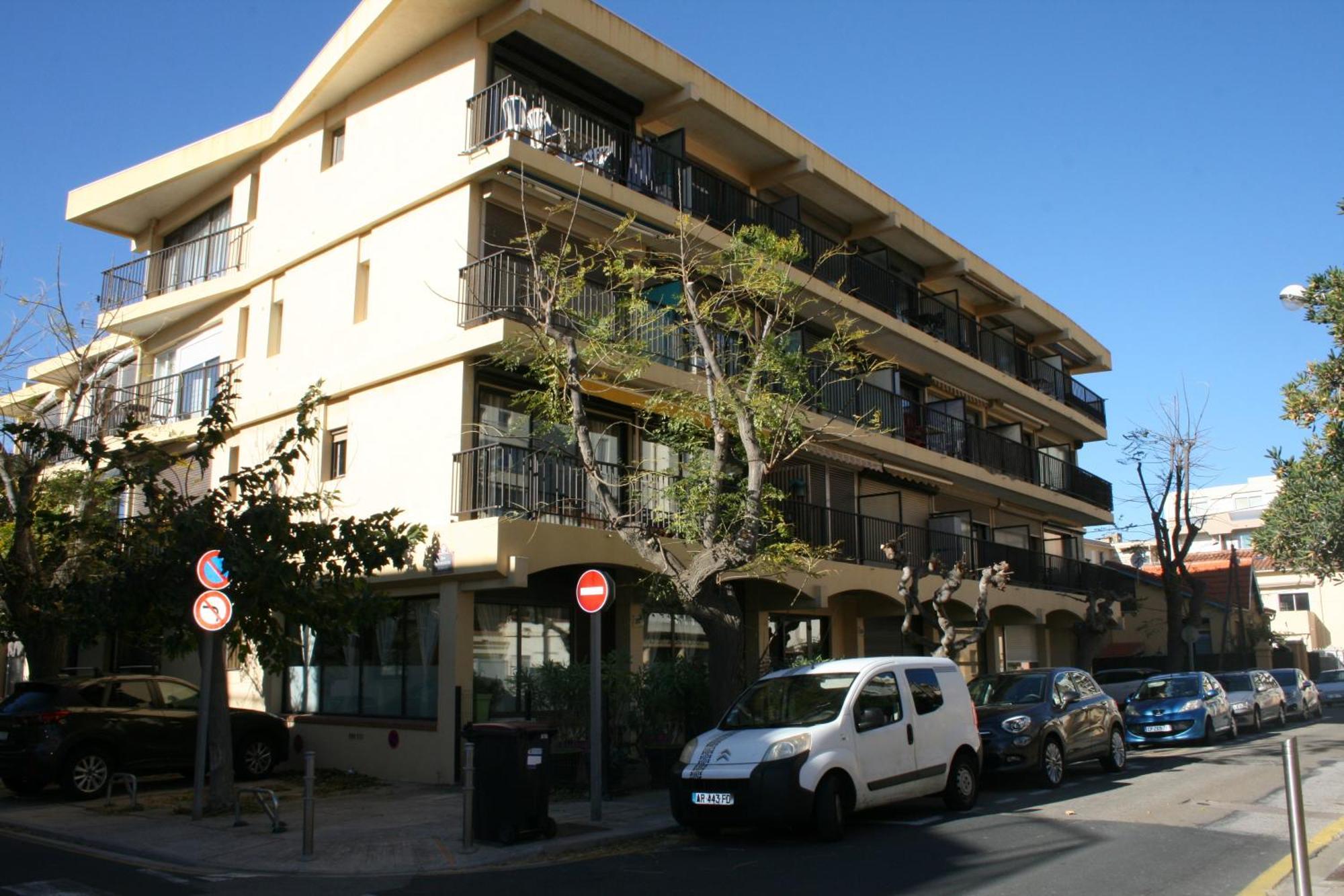 Charmant Studio 20 M De La Plage Canet-en-Roussillon Esterno foto